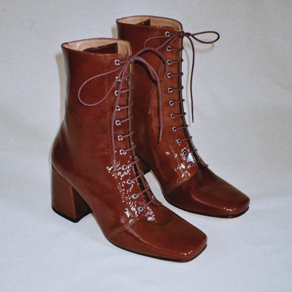 About Arianne Stevie Patent Leather Ankle Boot Brown Size 37 or 7